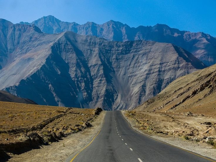 Leh and Ladakh Tour Packages